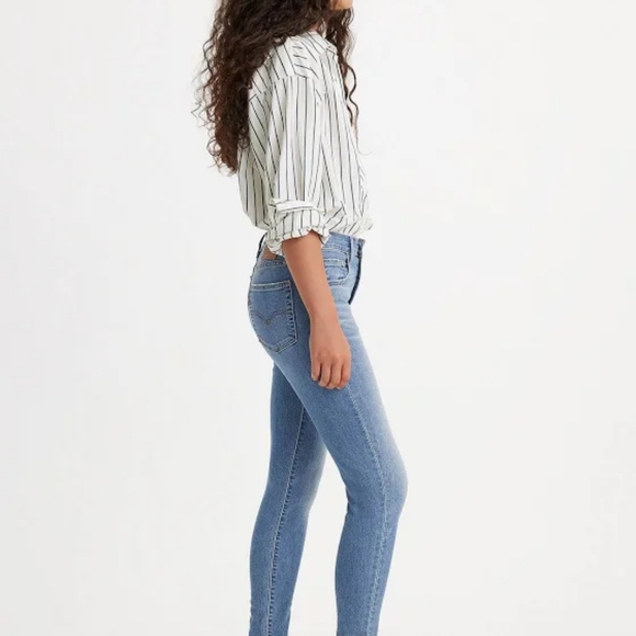 Levi's 721 High Rise Skinny Jeans - Picture 2 of 4